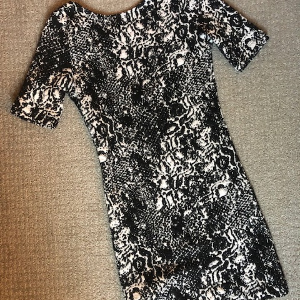 Black/White Dress
